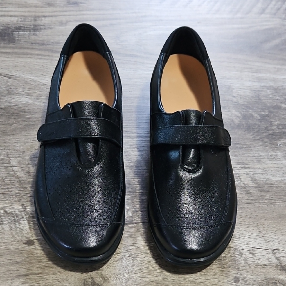 Apex Black Women's Sneakers